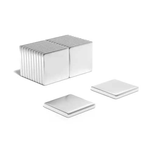 Square block Neodymium magnet with dimensions 25mm x 25mm x 3mm, grade N40, featuring a nickel-copper-nickel coating and an 5.80kg pull force, commonly used in industrial applications, electronics, and hobby projects.