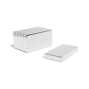25.4mm x 3.18mm x 12.7mm (1" x 1/8" x 1/2") Block Neodymium Magnet N42 (4.39KG Pull)